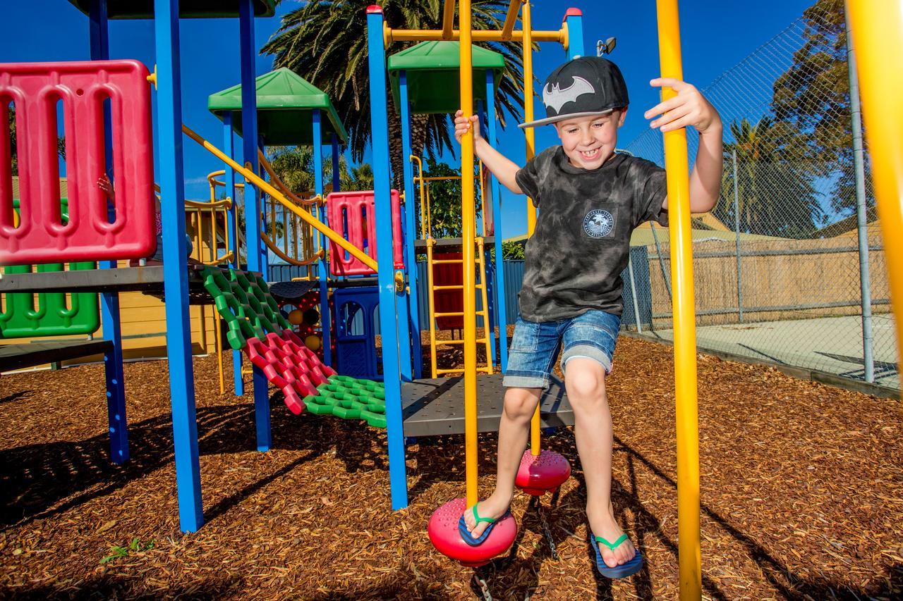 Big4 Whiters Holiday Village Lakes Entrance Exterior foto